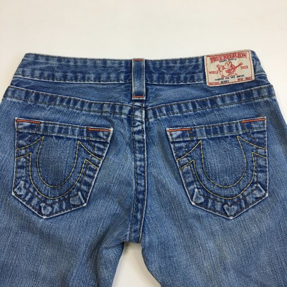 TRUE RELIGION Medium/Light Wash BOBBY 5 Pocket Logo Hardware Jeans - Picture 7 of 14
